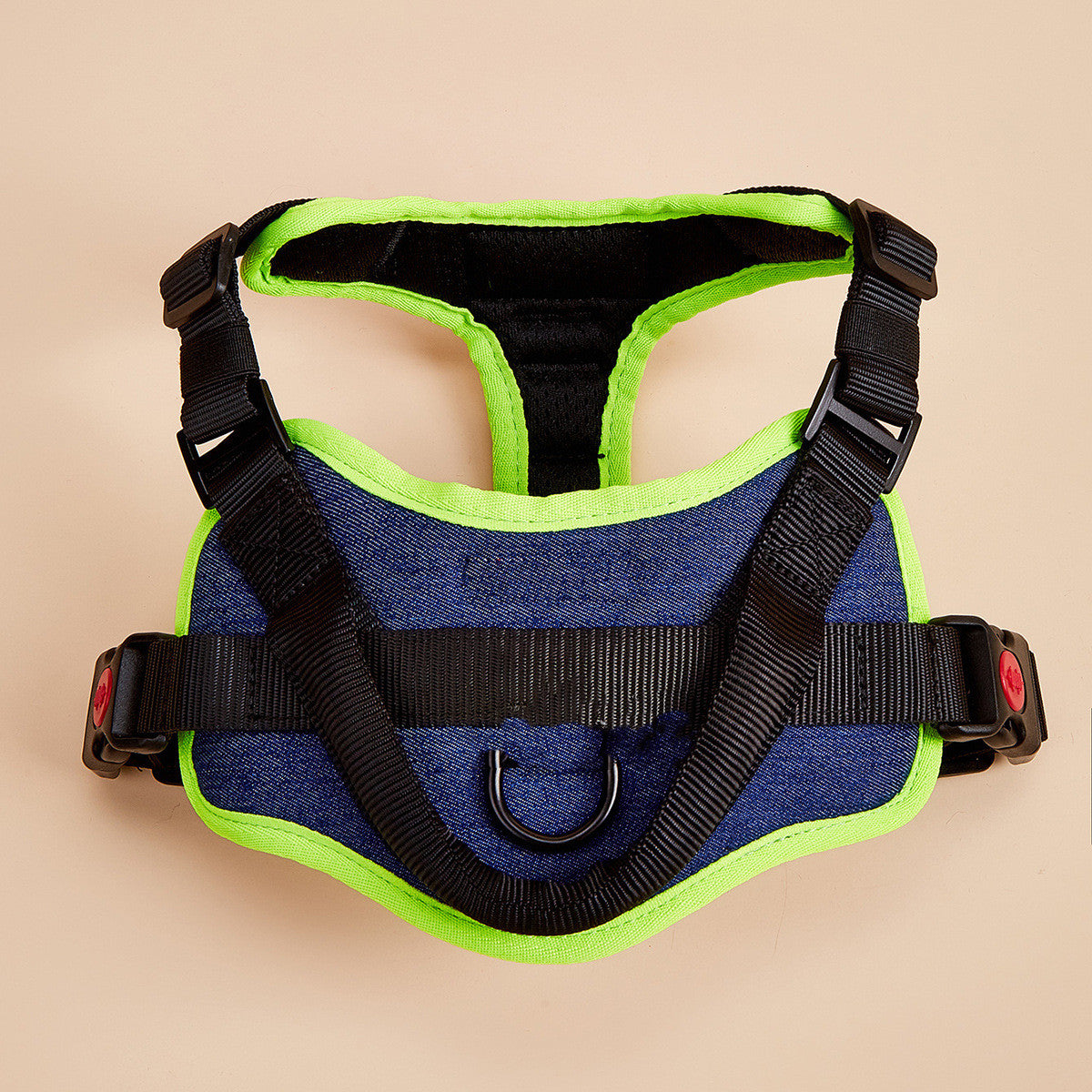No-pull dog harness padded chest panel — wide breathable padding for pressure distribution